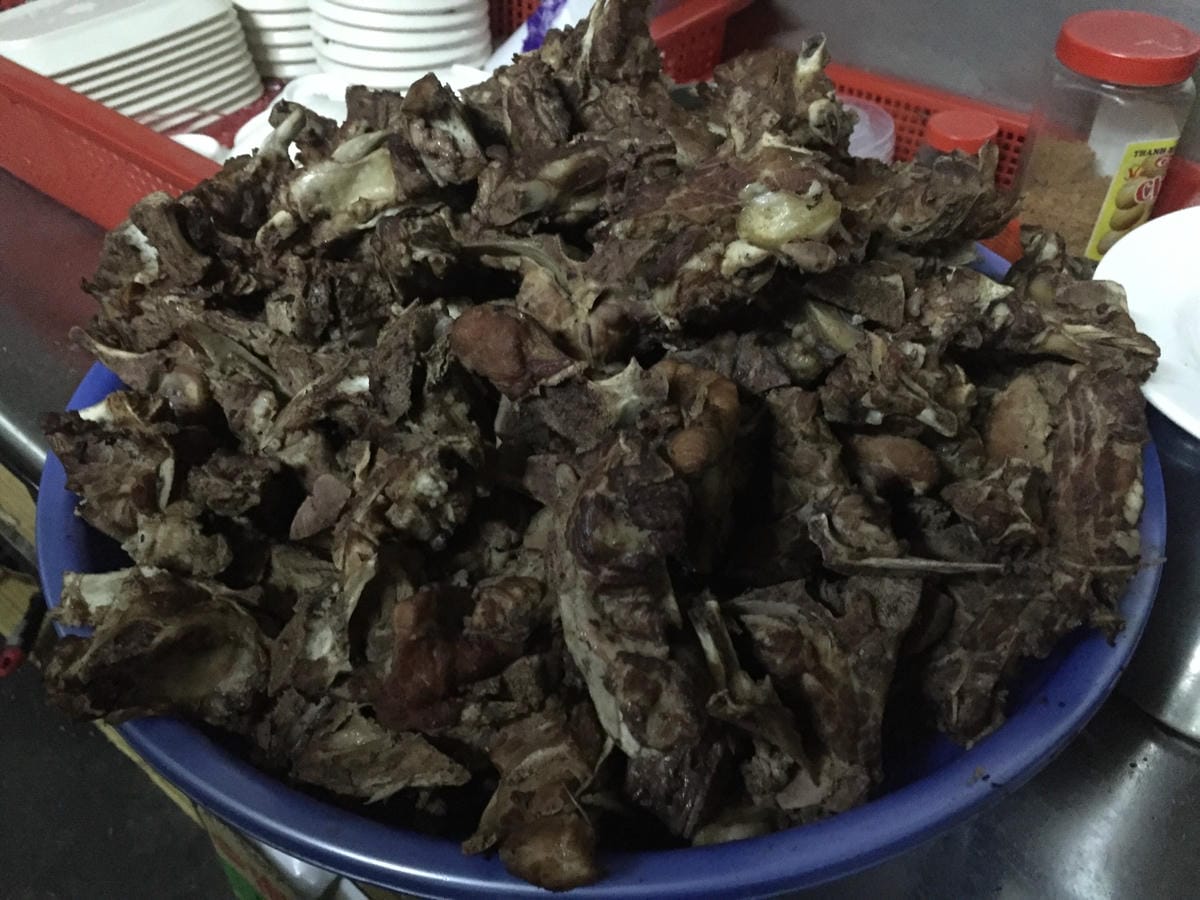 基隆推薦美食,藥膳排骨,肉骨熱水汆燙過程 基隆推薦美食,藥膳排骨,肉骨熱水汆燙過程