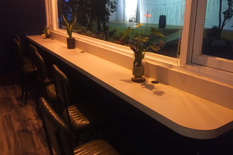 台中酒吧推薦,窗邊吧檯,照片 台中酒吧推薦,窗邊吧檯,照片