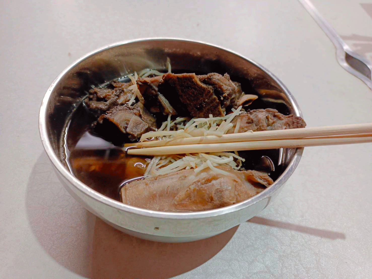 排骨肉,大湖藥燉排骨,在地消夜介紹
