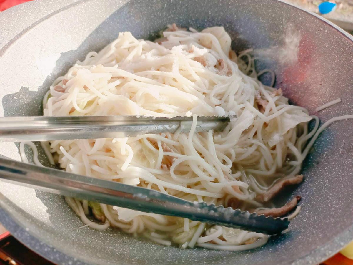 油蔥麵料理,戶外料理,露營輕鬆料理 油蔥麵料理,戶外料理,露營輕鬆料理