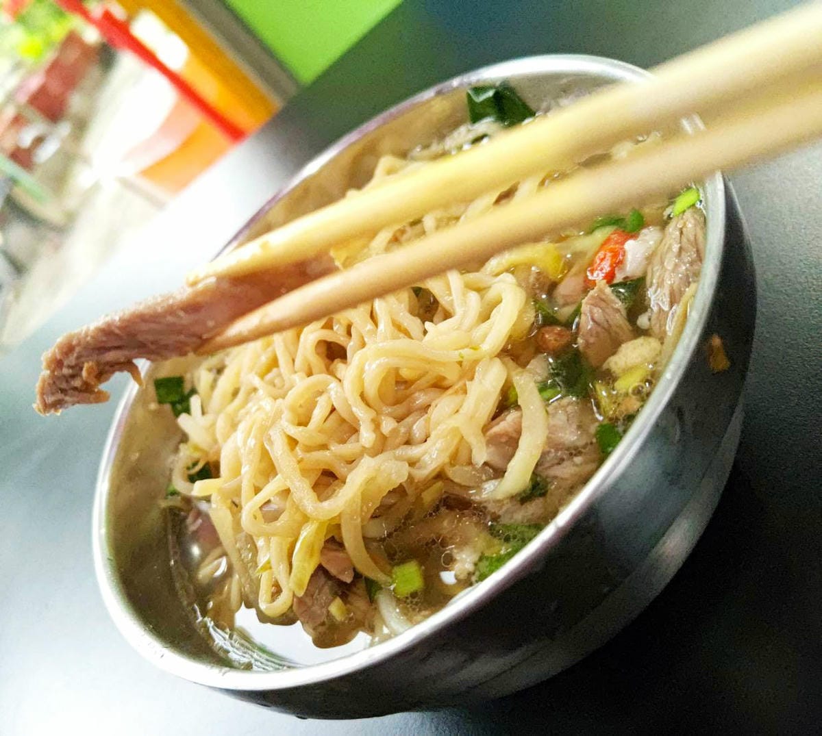 肉絲特寫.榨菜肉絲麵,hi營業中餐點推薦
