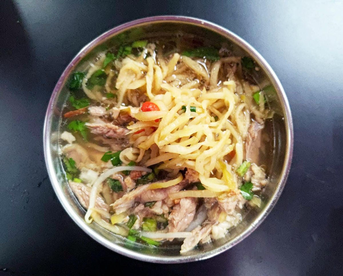 滿滿肉絲配料,榨菜肉絲麵,汶水小吃攤 滿滿肉絲配料,榨菜肉絲麵,汶水小吃攤