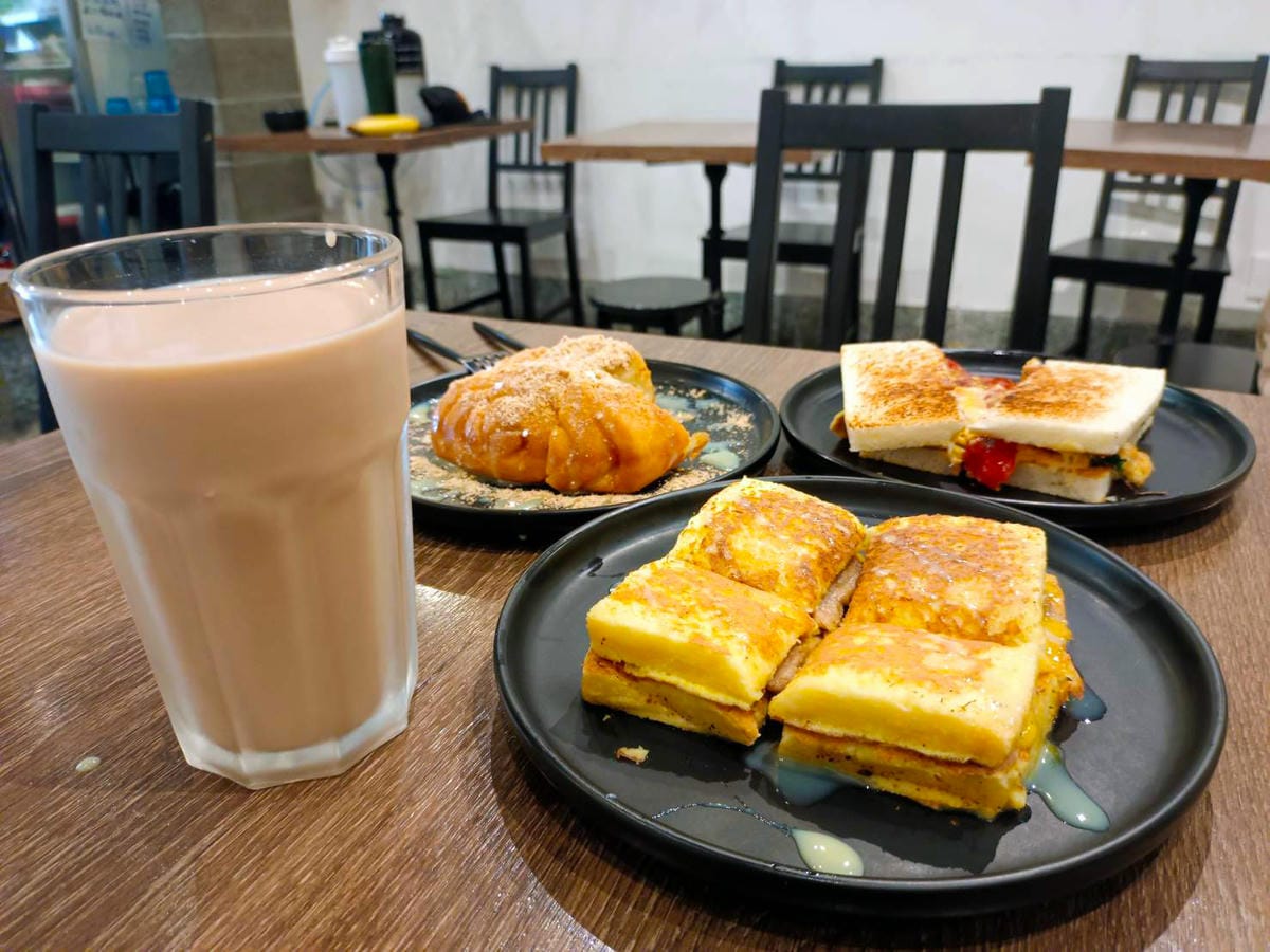 當日餐點,奶茶+吐司,豐原早午餐實際照 當日餐點,奶茶+吐司,豐原早午餐實際照