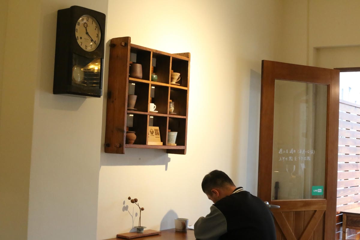 12珈琲,店內環境,大湖咖啡店