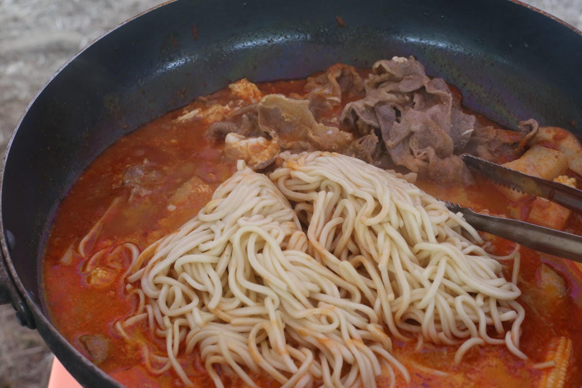 鐵板麵,仁當乾咖哩即煮醬,異國料理 鐵板麵,仁當乾咖哩即煮醬,異國料理
