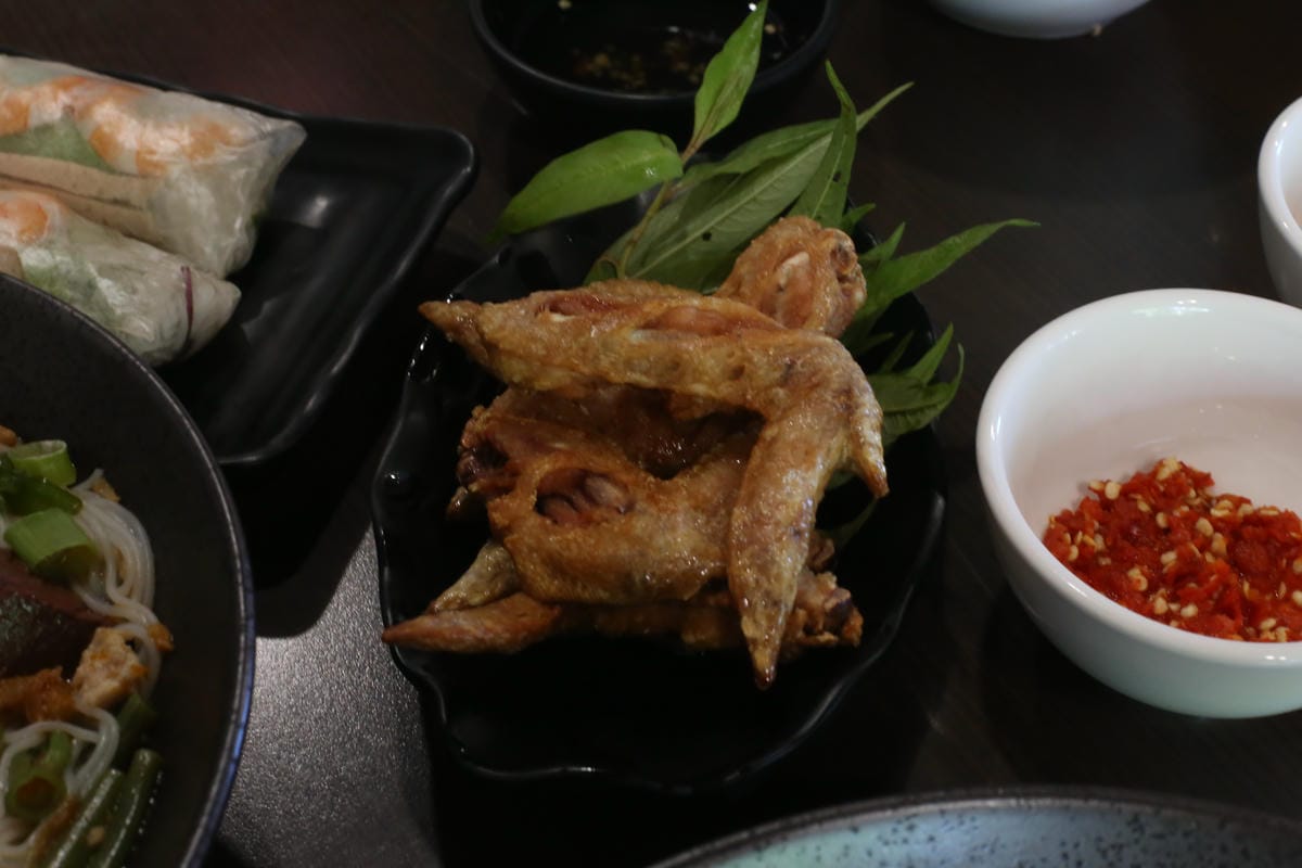 奶油煎雞翅,沙鹿美食推薦,拾越異國料理 奶油煎雞翅,沙鹿美食推薦,拾越異國料理