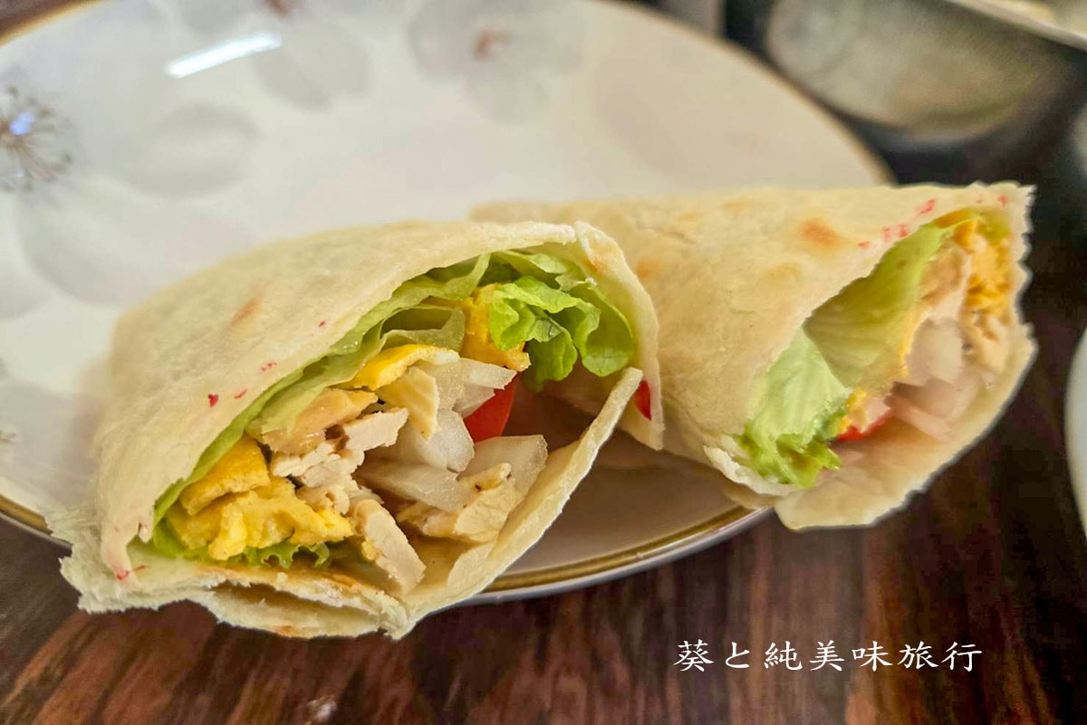 紅葉萵苣別只做沙拉！農村創意料理｜媽媽的雞肉捲做法分享